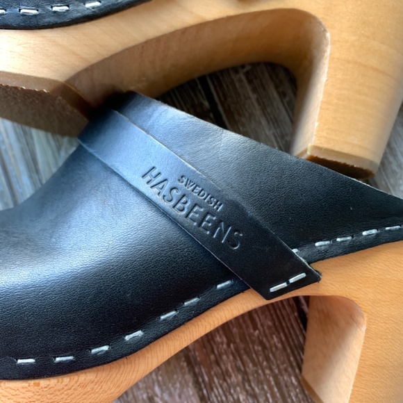 Swedish Hasbeens Slip In Classic Clogs 6 - Picture 3 of 10